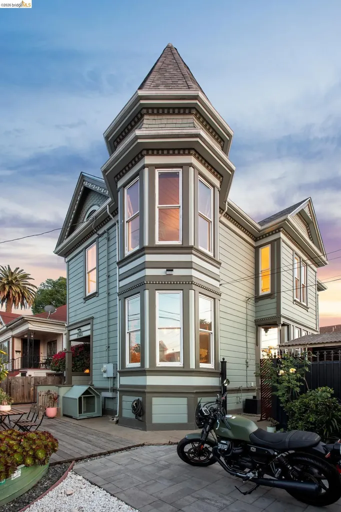 2503 16th Street Oakland CA 94601