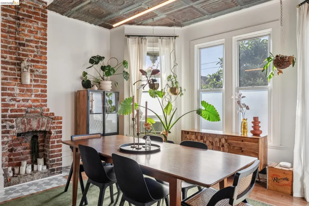 2503 16th Street Oakland CA 94601