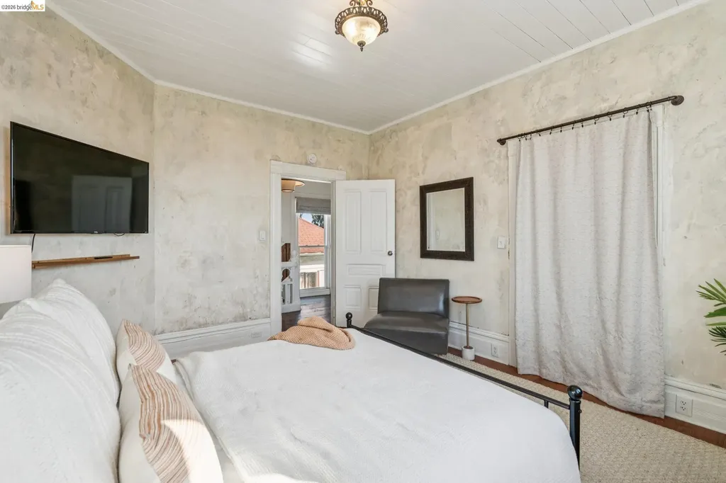 2503 16th Street Oakland CA 94601