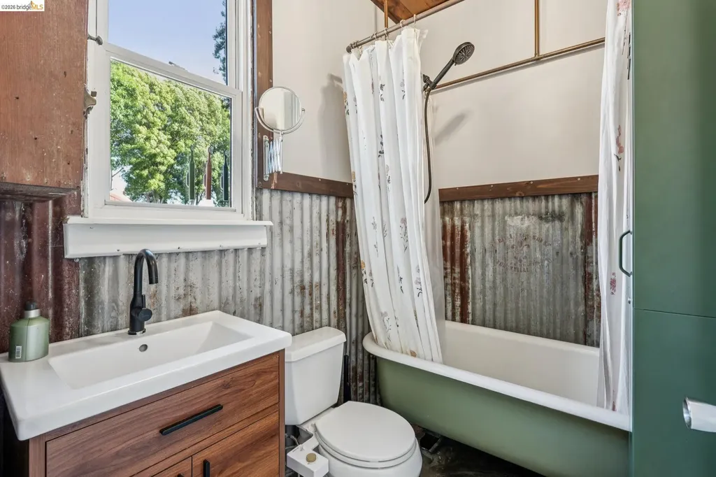 2503 16th Street Oakland CA 94601