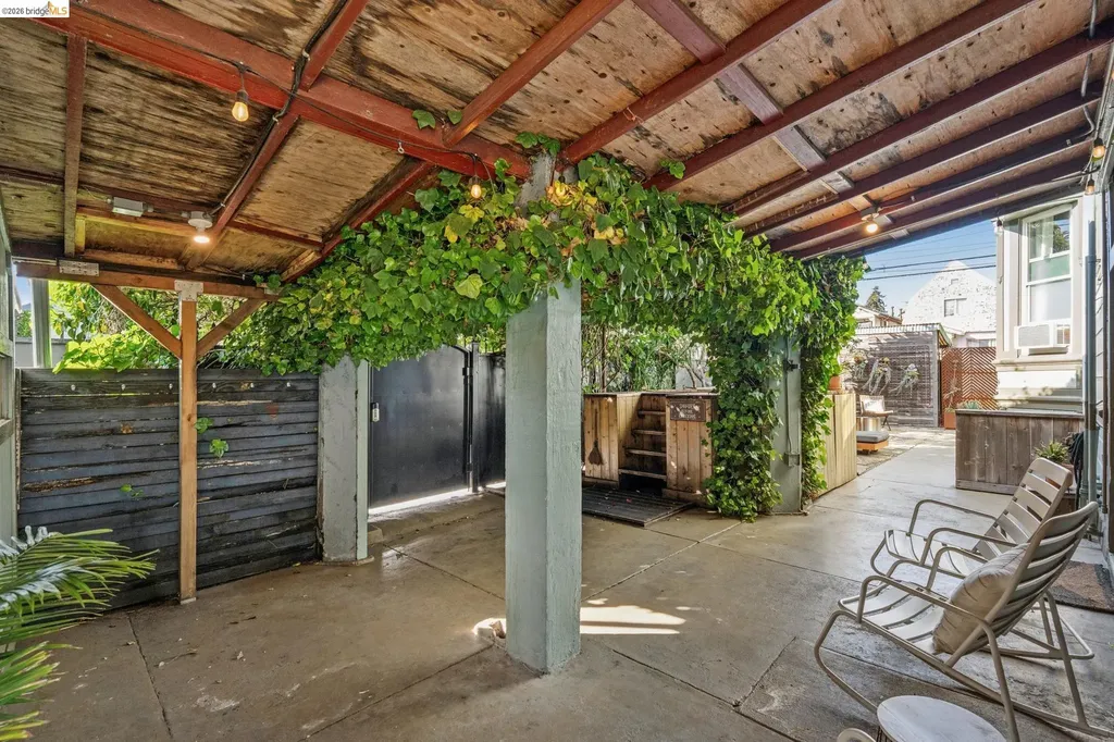 2503 16th Street Oakland CA 94601
