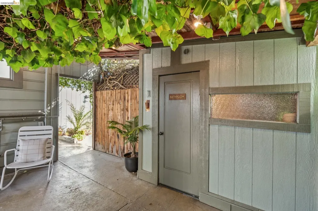 2503 16th Street Oakland CA 94601