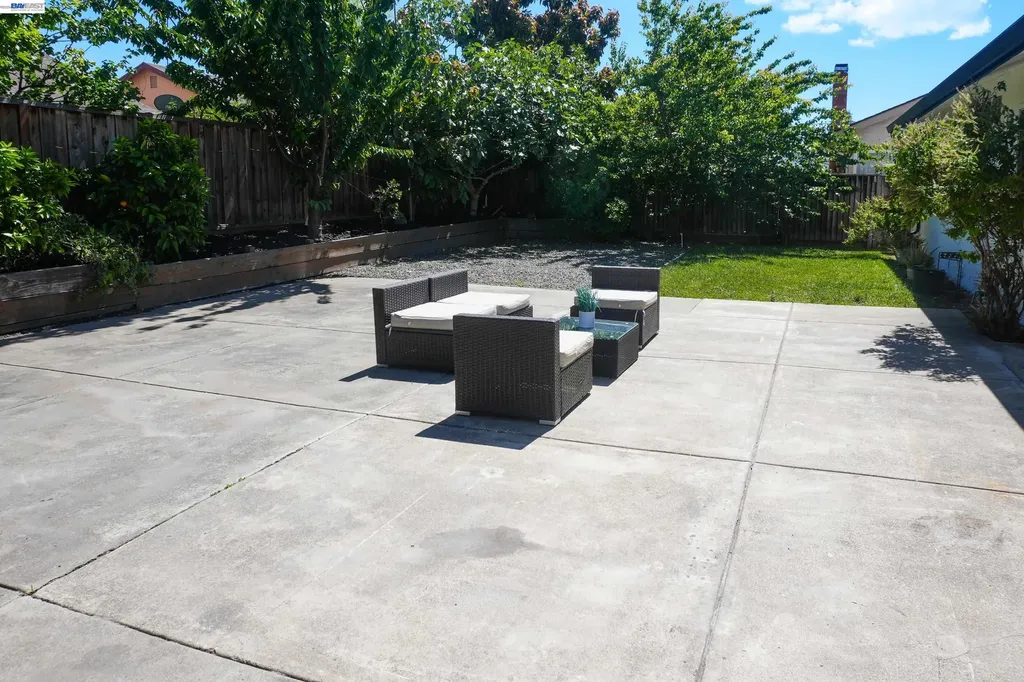 3370 Alder Avenue Fremont CA 94536