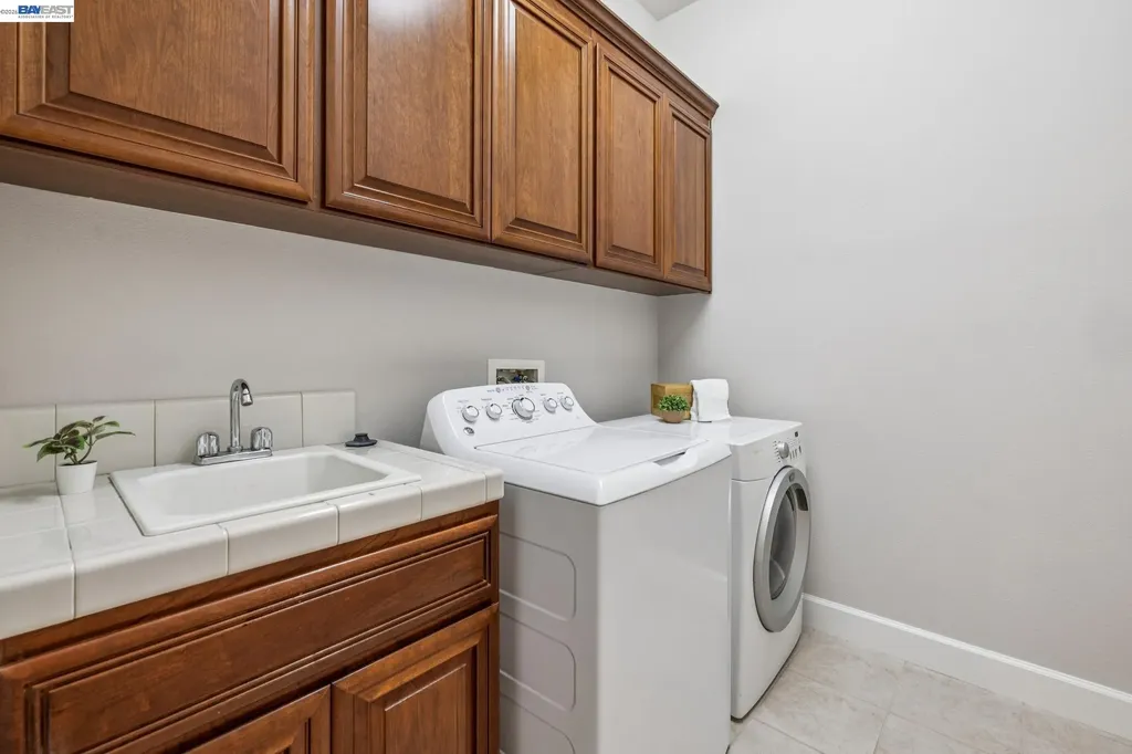 4515 Arce Street Union City CA 94587