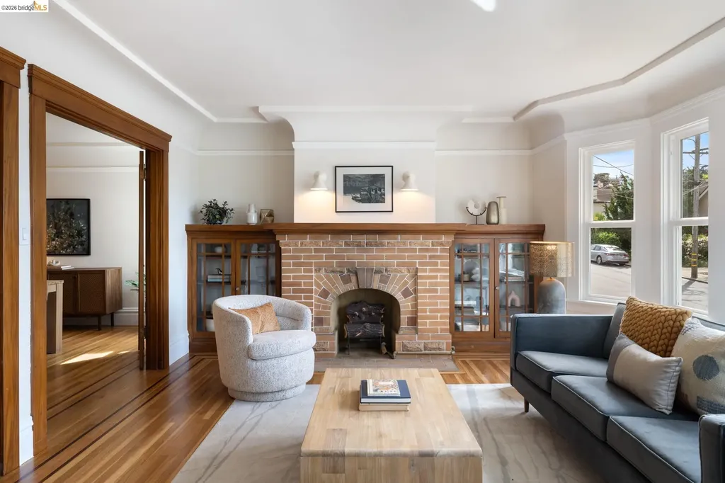 230 Ashton Avenue San Francisco CA 94112