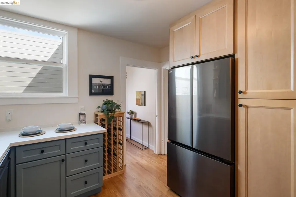 230 Ashton Avenue San Francisco CA 94112
