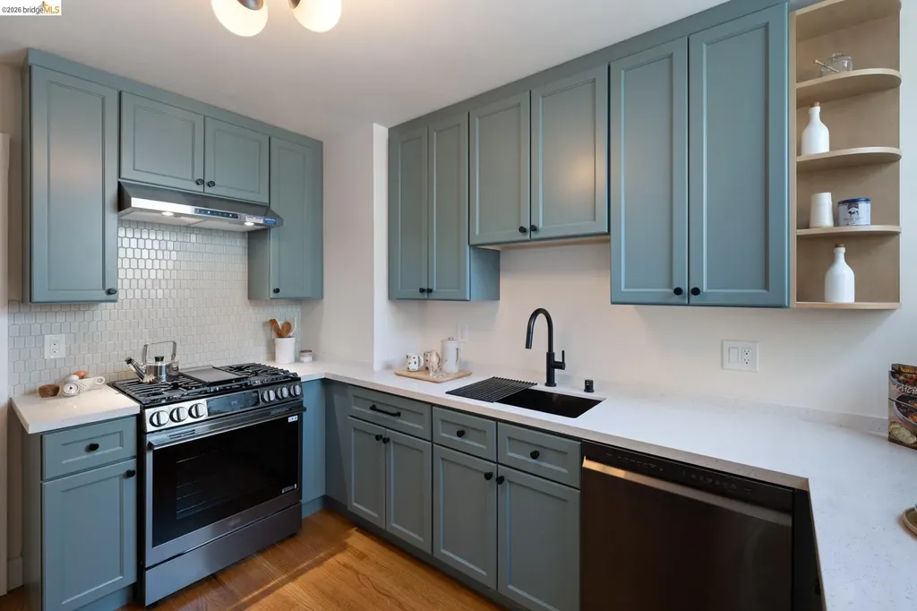 230 Ashton Avenue San Francisco CA 94112