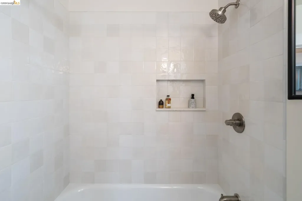 230 Ashton Avenue San Francisco CA 94112