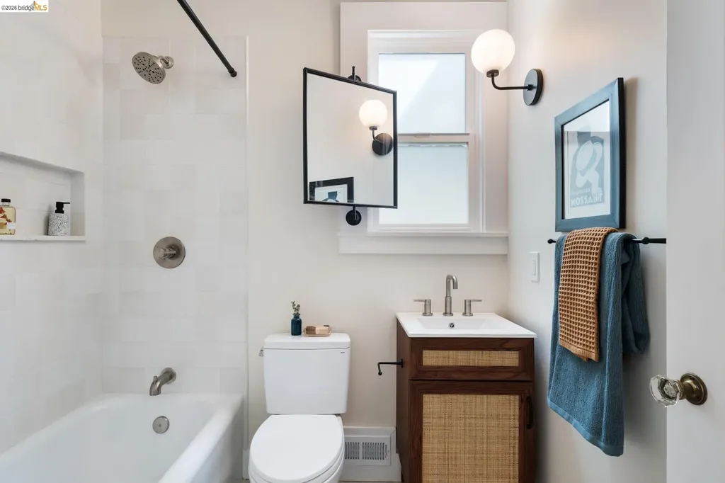 230 Ashton Avenue San Francisco CA 94112