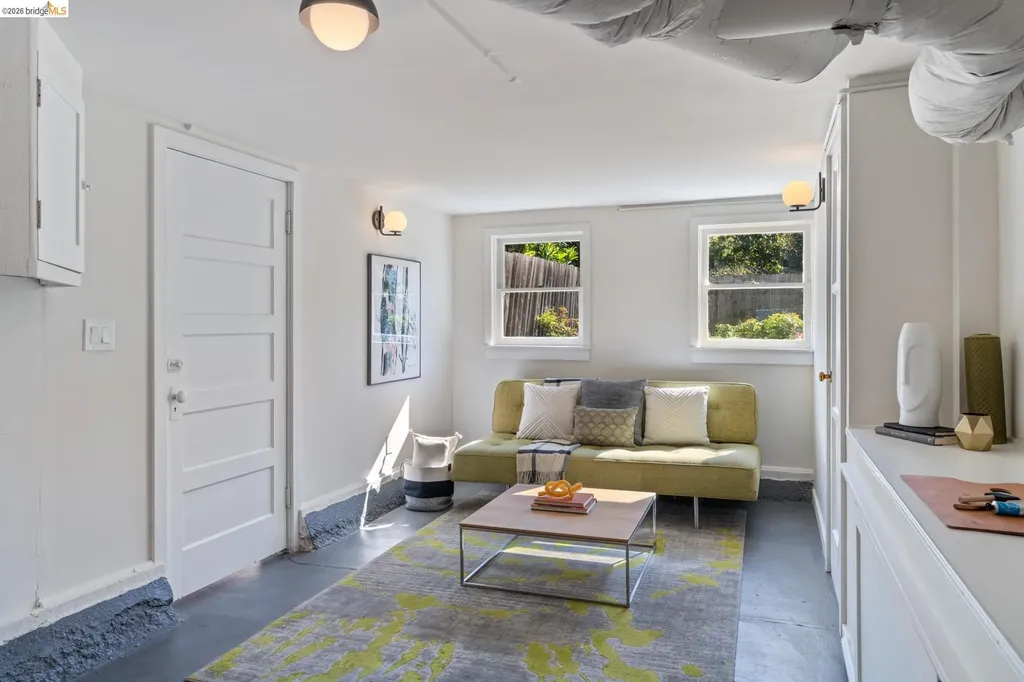 230 Ashton Avenue San Francisco CA 94112