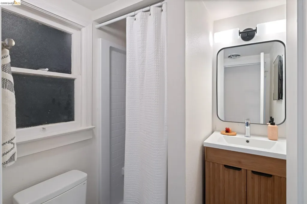 230 Ashton Avenue San Francisco CA 94112