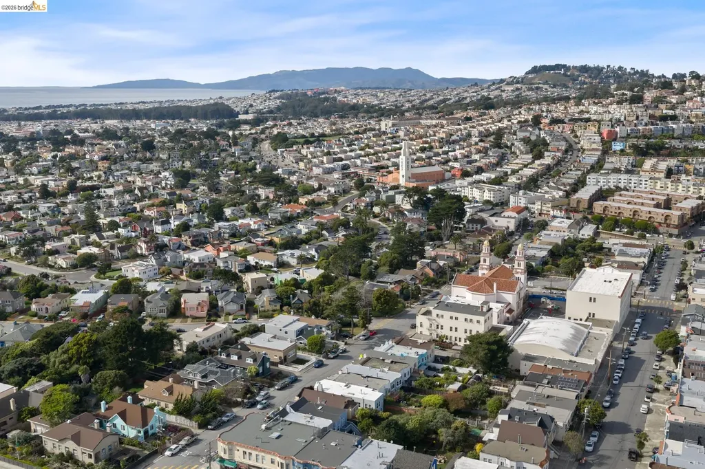 230 Ashton Avenue San Francisco CA 94112