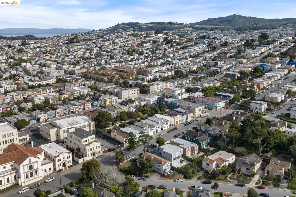 230 Ashton Avenue San Francisco CA 94112