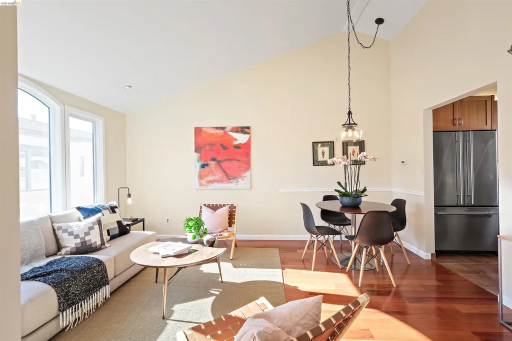 6555 Shattuck Avenue Oakland CA 94609