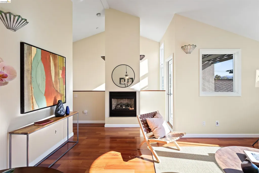 6555 Shattuck Avenue Oakland CA 94609