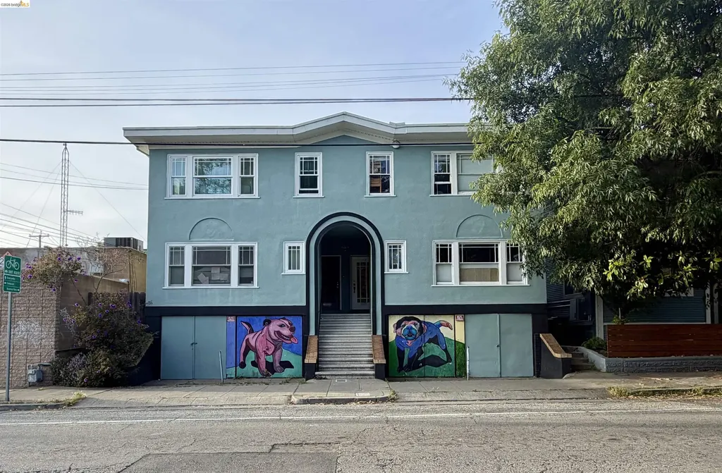 594 55th Street Oakland CA 94609