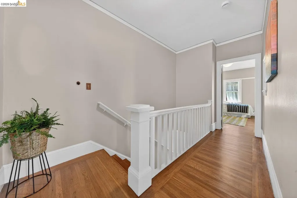 594 55th Street Oakland CA 94609