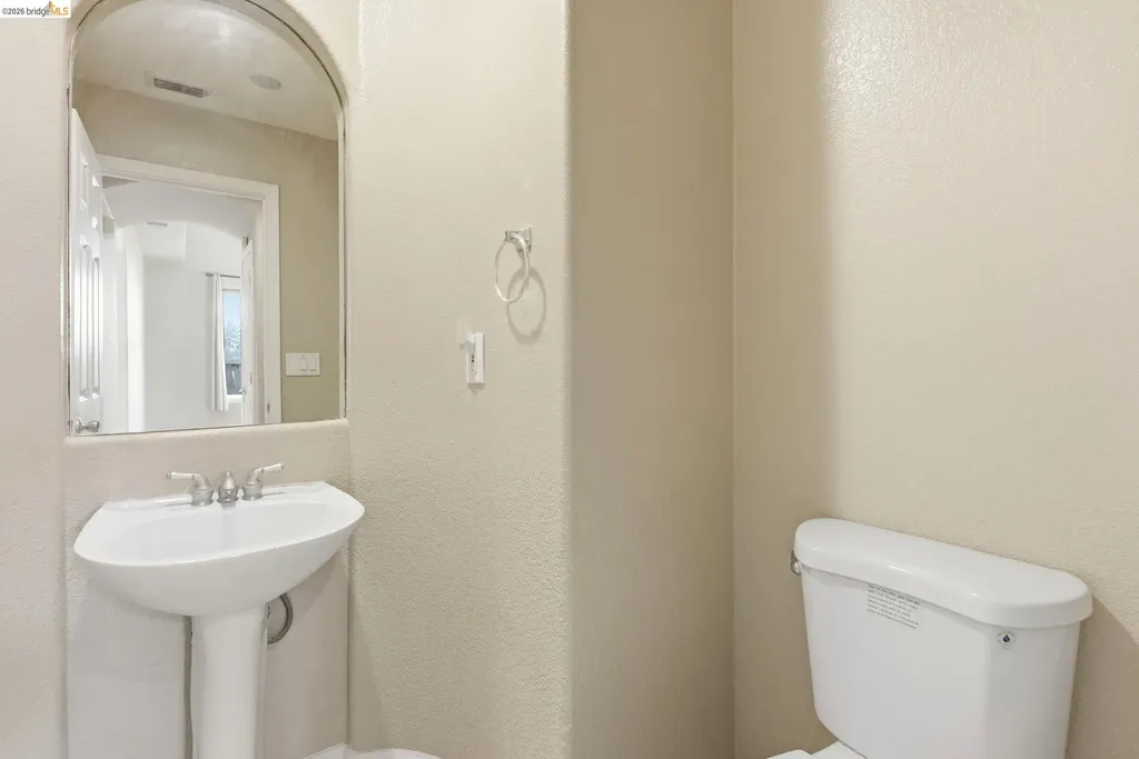 2415 Crystal Way Antioch CA 94531