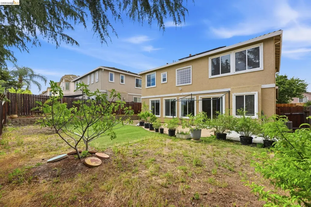 2415 Crystal Way Antioch CA 94531