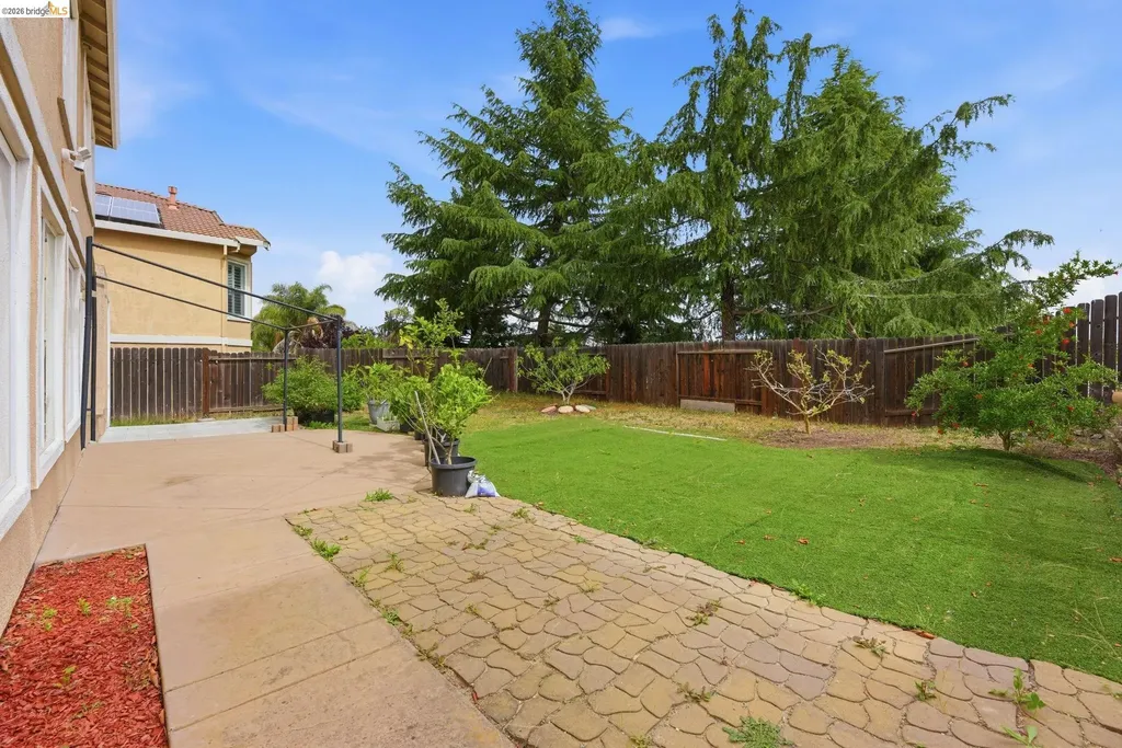 2415 Crystal Way Antioch CA 94531