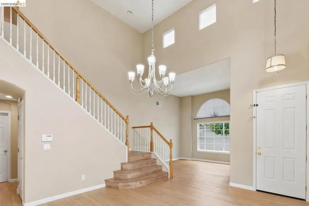 2415 Crystal Way Antioch CA 94531
