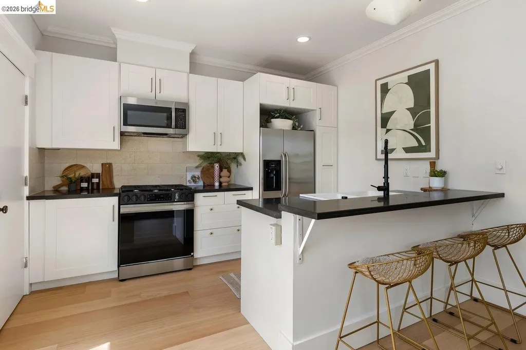 851 Arlington Avenue Oakland CA 94608