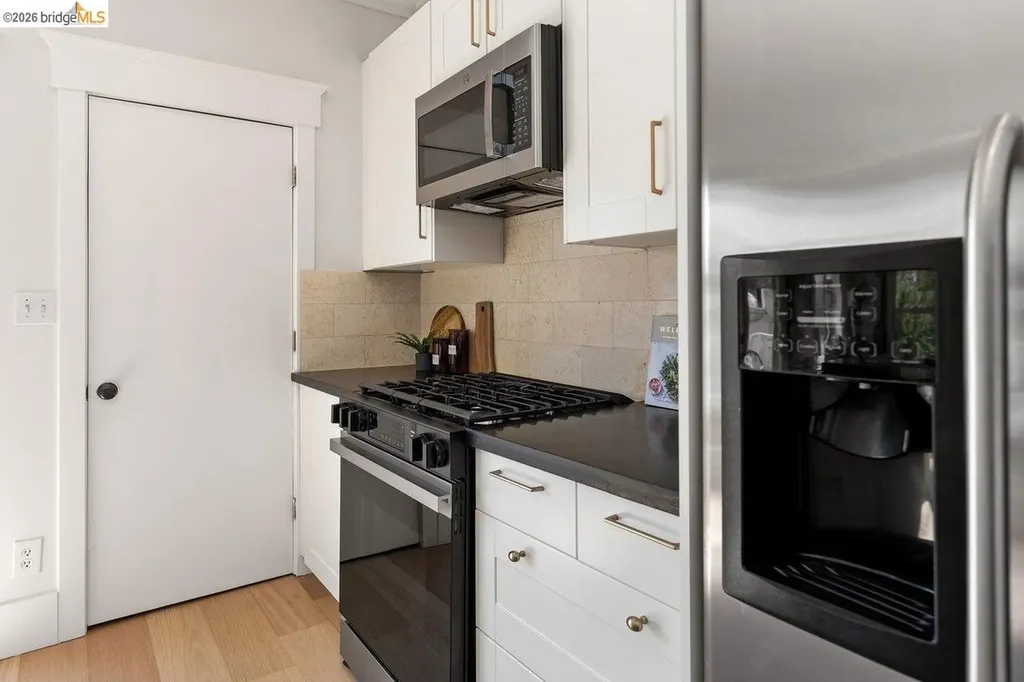 851 Arlington Avenue Oakland CA 94608