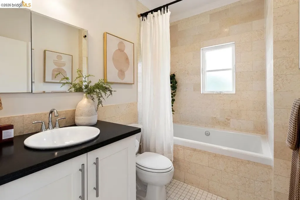 851 Arlington Avenue Oakland CA 94608
