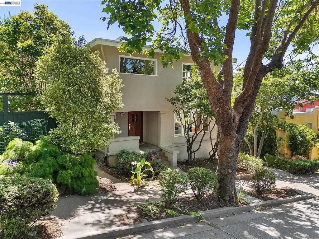 2114 Marin Avenue Berkeley CA 94707