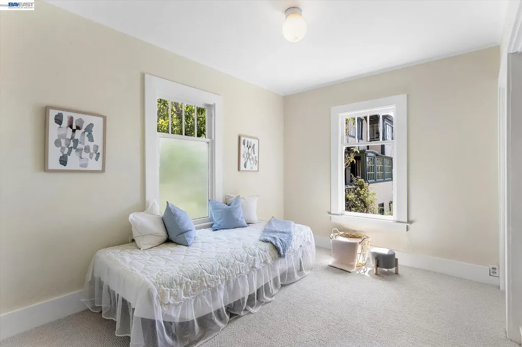 2114 Marin Avenue Berkeley CA 94707