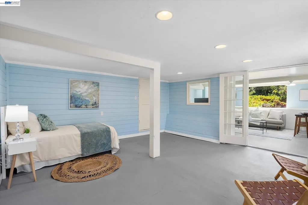 2114 Marin Avenue Berkeley CA 94707
