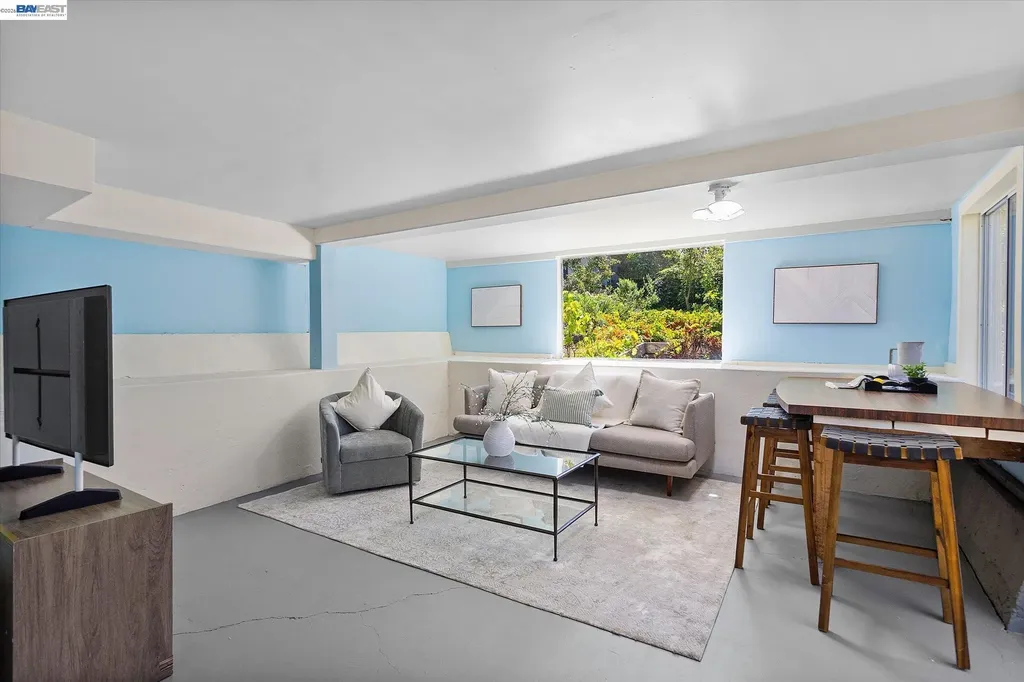 2114 Marin Avenue Berkeley CA 94707