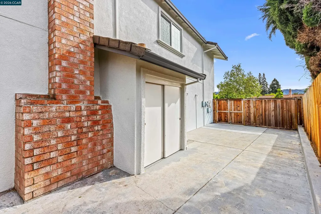 2411 Skylark Way Pleasanton CA 94566
