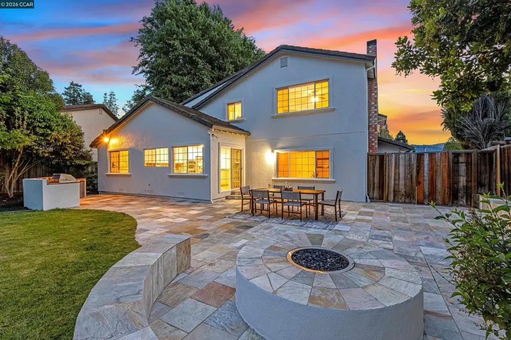 2411 Skylark Way Pleasanton CA 94566