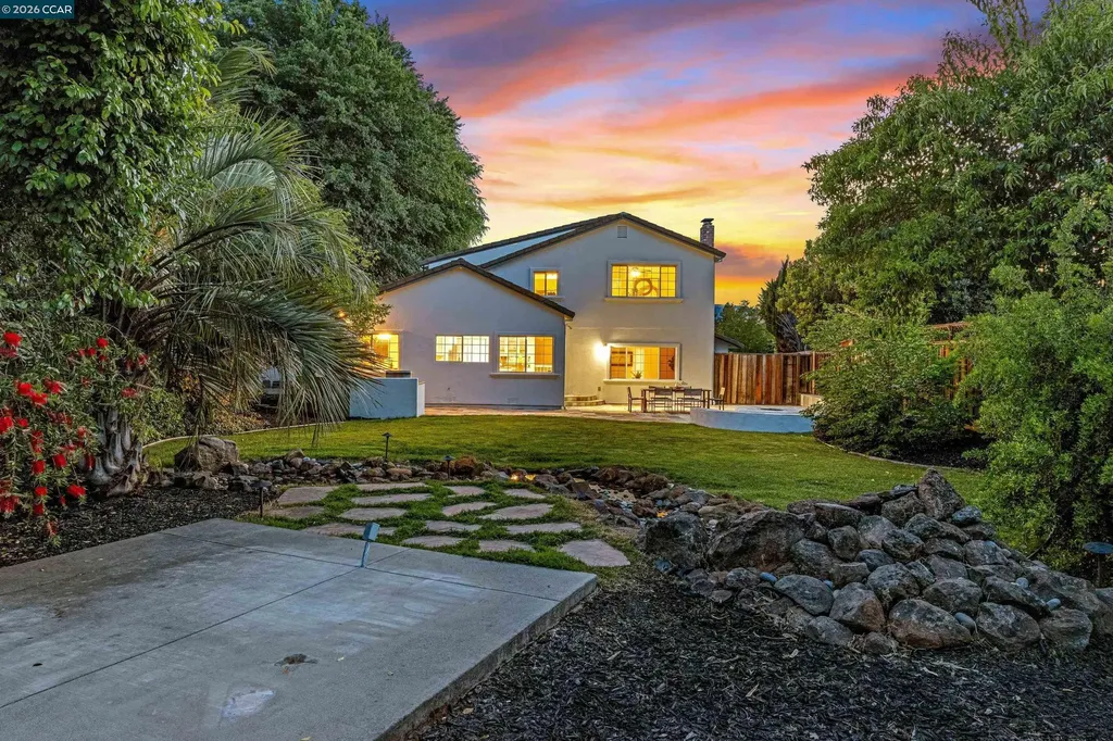 2411 Skylark Way Pleasanton CA 94566