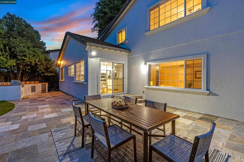2411 Skylark Way Pleasanton CA 94566