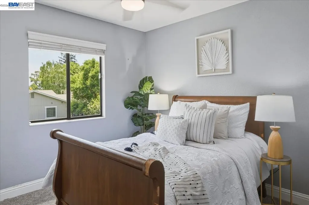 2377 College Avenue Livermore CA 94550