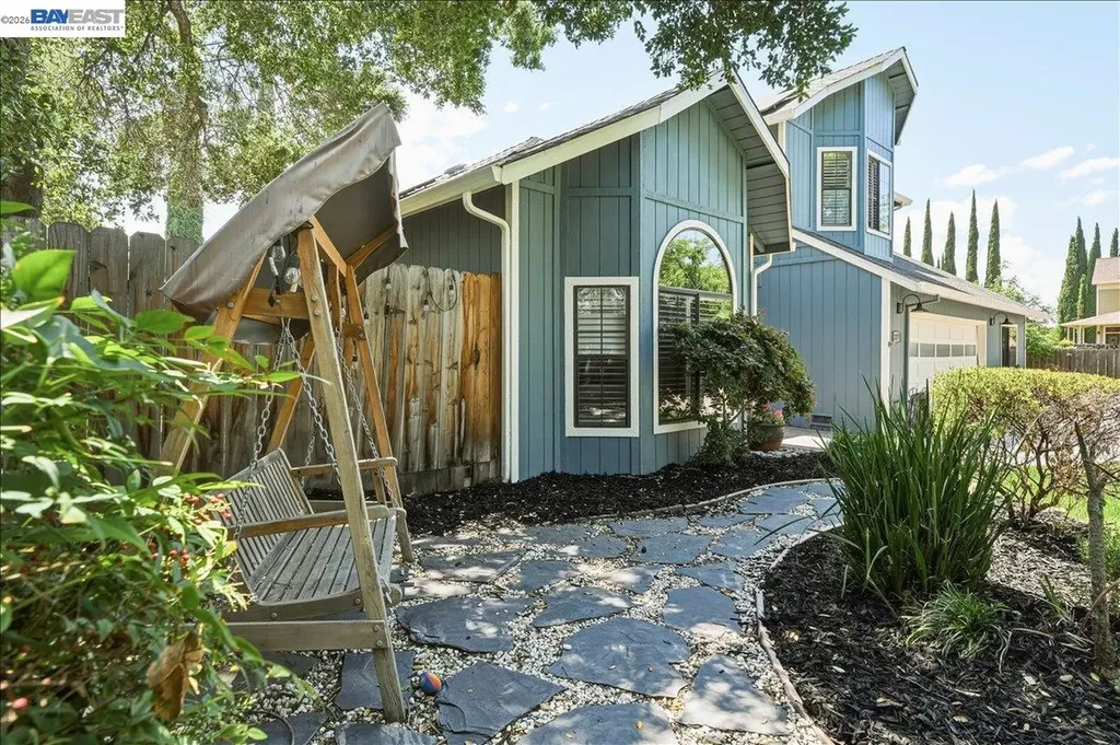 2377 College Avenue Livermore CA 94550