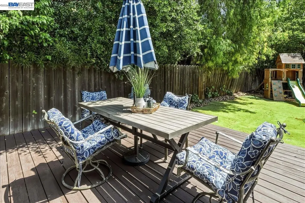 2377 College Avenue Livermore CA 94550