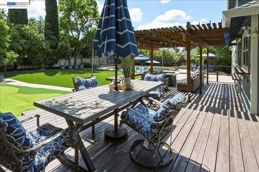 2377 College Avenue Livermore CA 94550