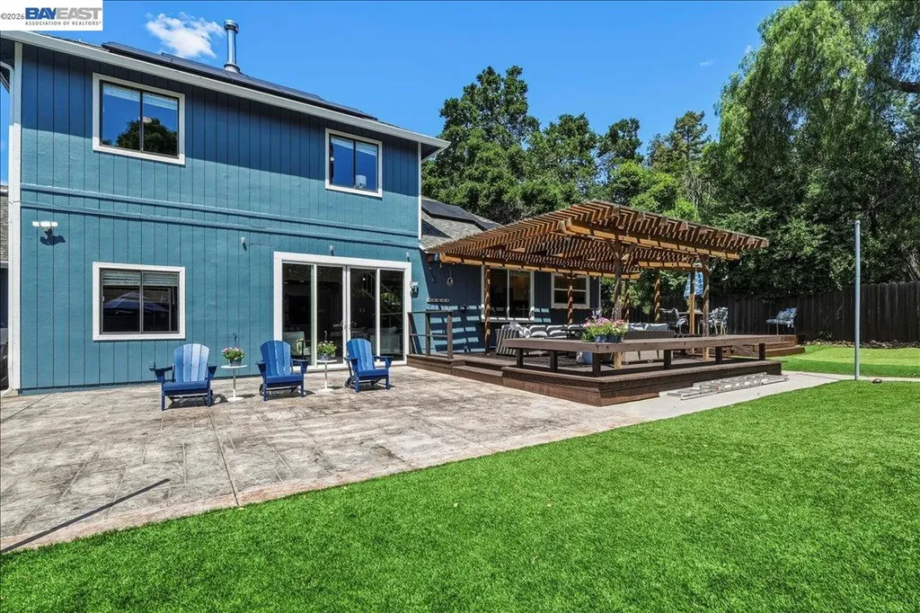 2377 College Avenue Livermore CA 94550