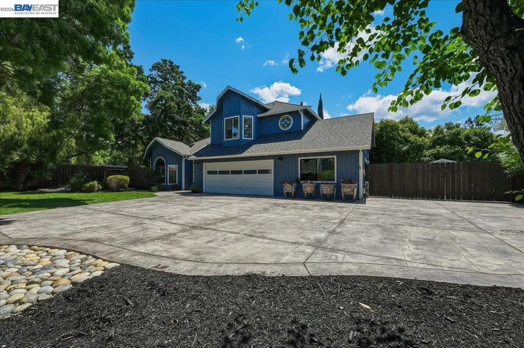 2377 College Avenue Livermore CA 94550