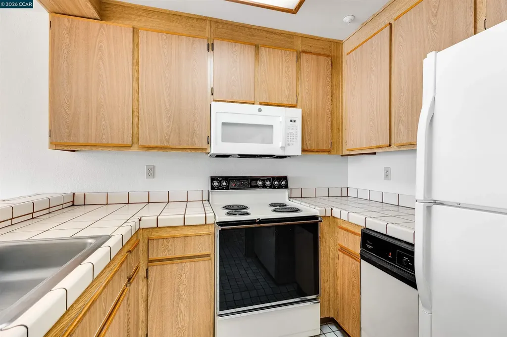 1201 Alta Vista Drive Walnut Creek CA 94596
