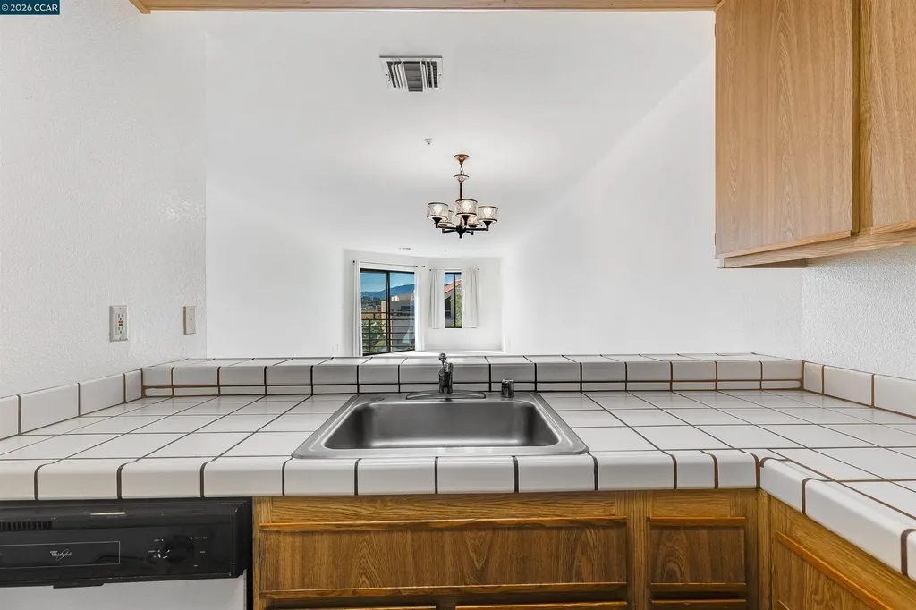 1201 Alta Vista Drive Walnut Creek CA 94596