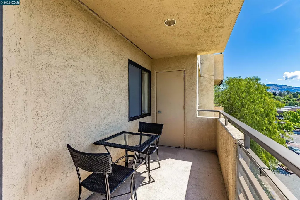 1201 Alta Vista Drive Walnut Creek CA 94596