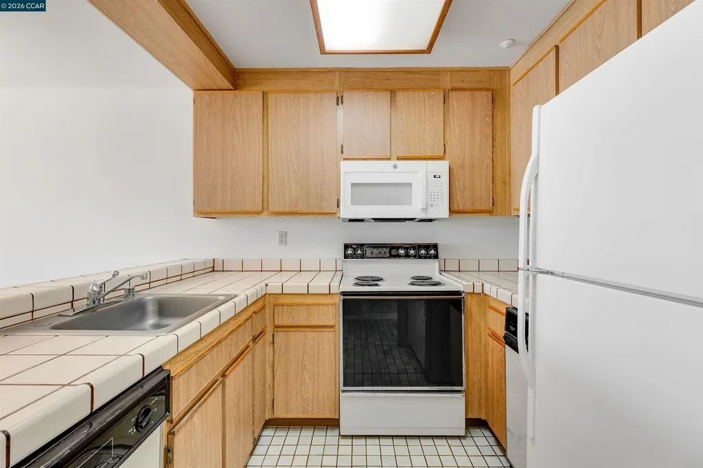 1201 Alta Vista Drive Walnut Creek CA 94596