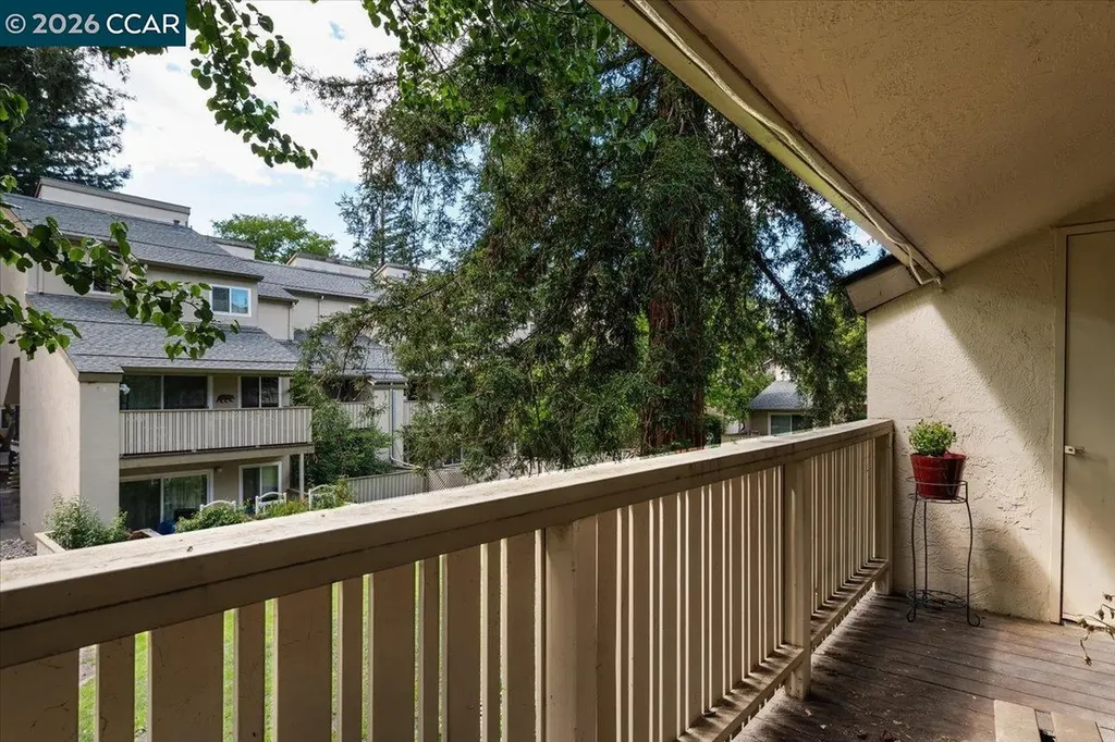 2716 Oak Road Walnut Creek CA 94597