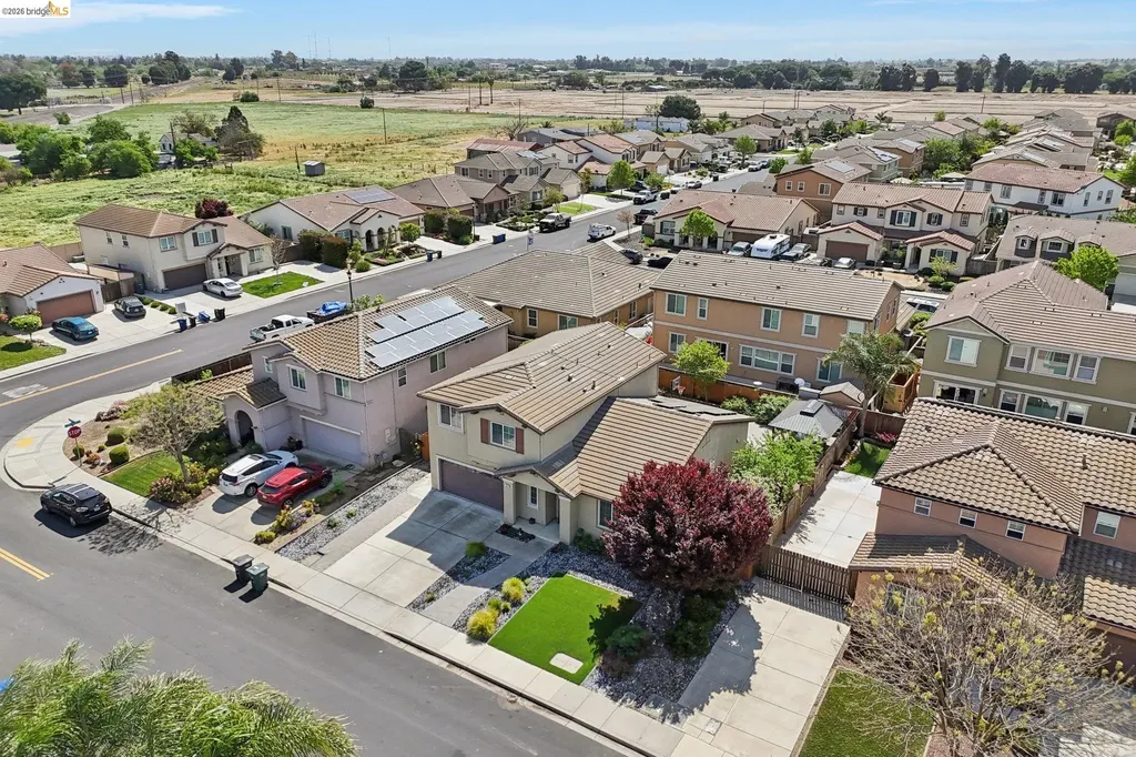 1327 Tuolumne Way Oakley CA 94561