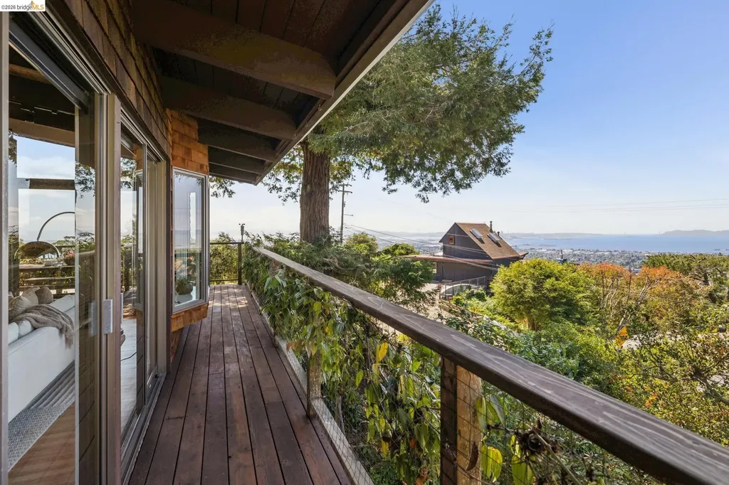 3560 Dwight Way Berkeley CA 94704