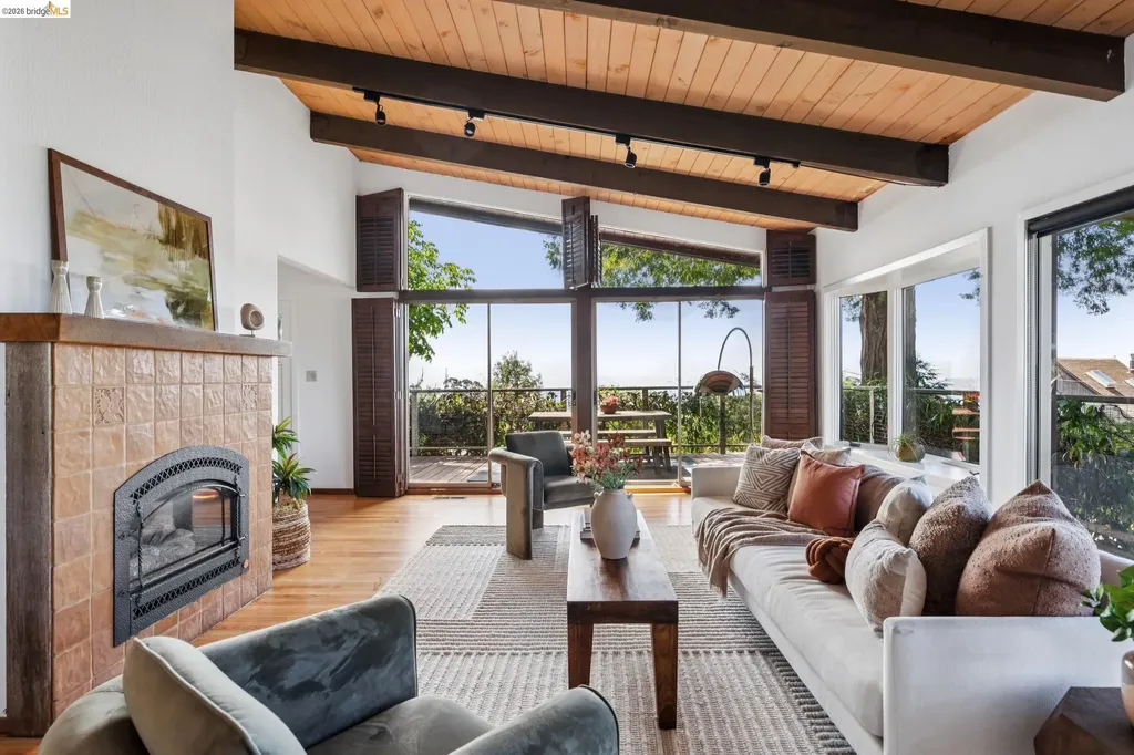 3560 Dwight Way Berkeley CA 94704